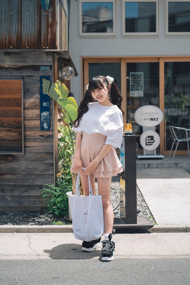 喫茶River｜White “embroidery” Tote Bag／ピーチ＆ライチ